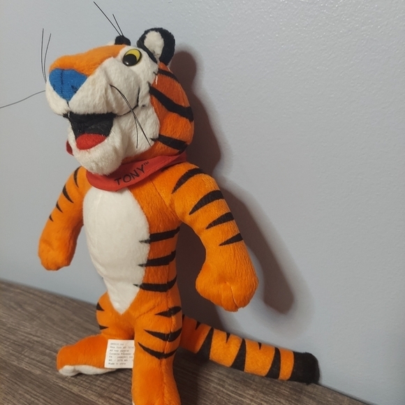 Tony The Tiger Vintage Kellogg's Stuffed Animal 10 - Picture 2 of 16